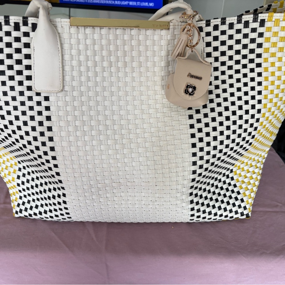 Elegant White and Yellow Woven Ted Baker Tote Bag